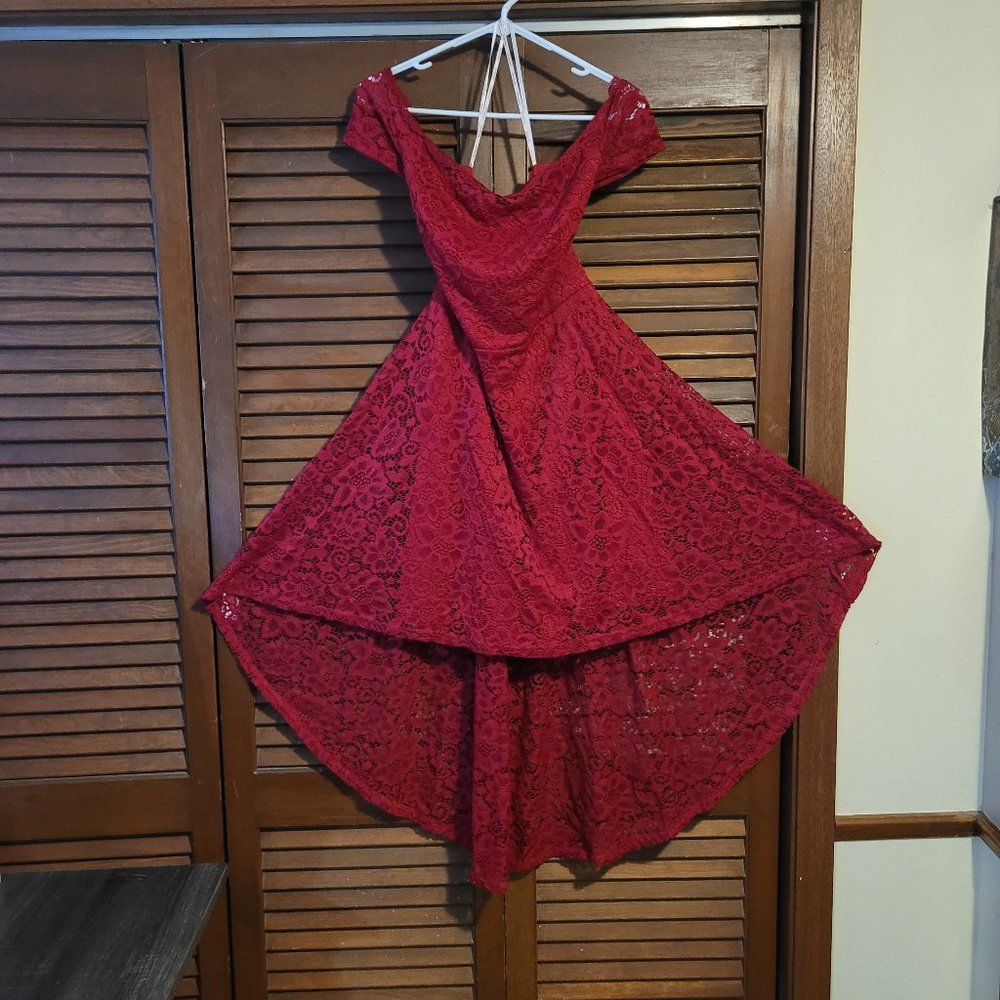 Dressystar  Off The Shoulder Lace Cocktail Dress